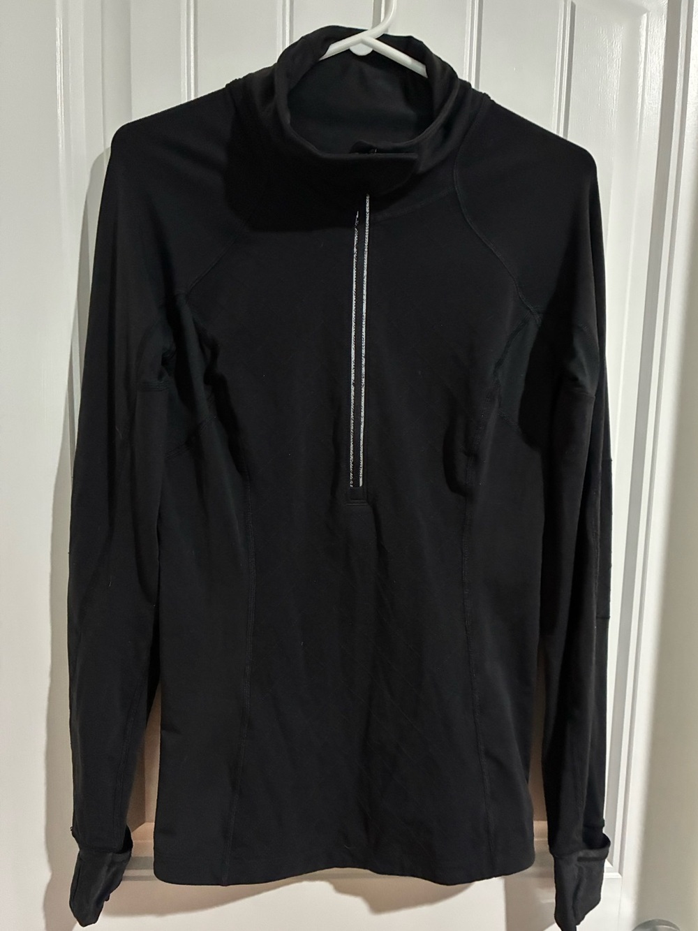 Lululemon Run: U-Turn Pullover In Black
